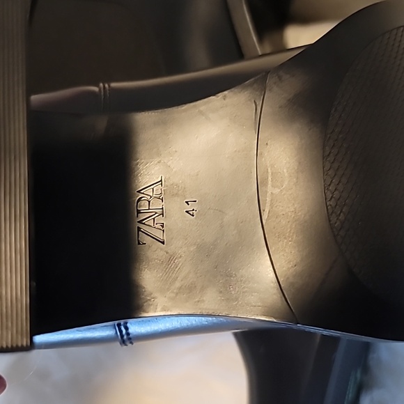 🖤🔥ZARA PEARL BLOCK HEEL ANKLE BOOTS🖤🔥 - Picture 9 of 13